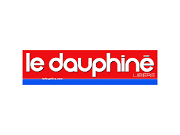 Le Dauphiné : Les Monocyclettes habillent les amazones après un cancer